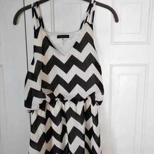 ‘CALS’ Cream & Black Chevron Print Boutique Dress